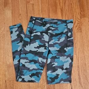 Lululemon Camo Base Pace Running Tight
